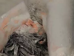 სამი ერთად, ჩუდაი კა ...